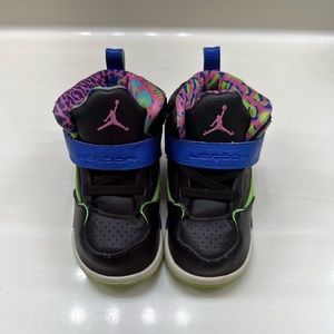 Jordans size 7